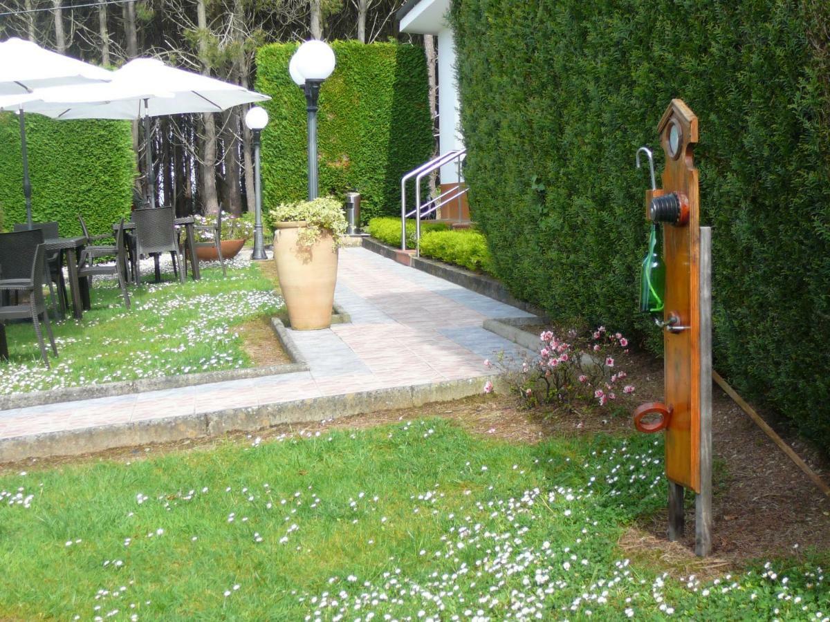 Hotel El Pinar Villapedre Exterior foto
